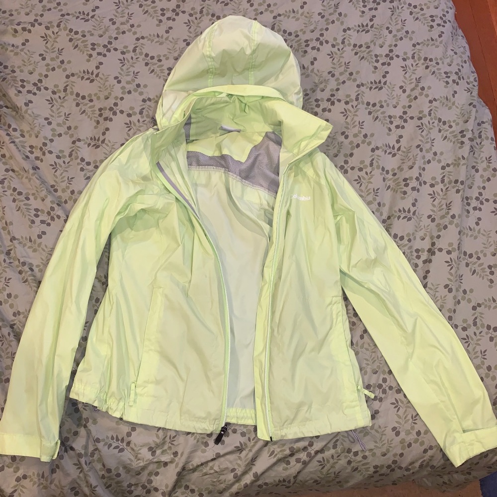 Women’s Rain Jacket